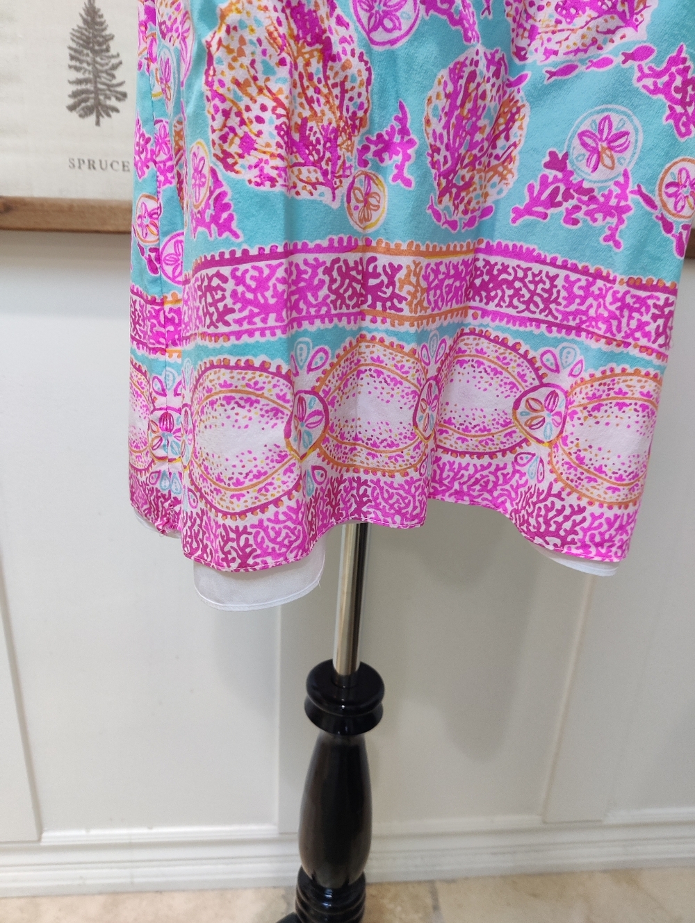 Lilly Pulitzer 100% Silk Floral Print Mini Dress – Adjustable Straps – Size M - Picture 7 of 9
